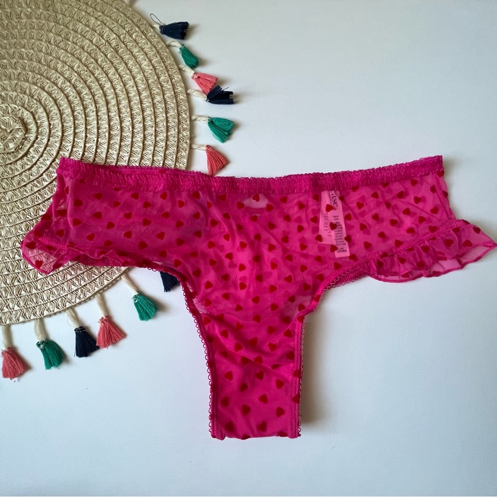 Victoria's Secret Tease Cheeky Panty Pink with Hearts Large NEW - Picture 1 of 8